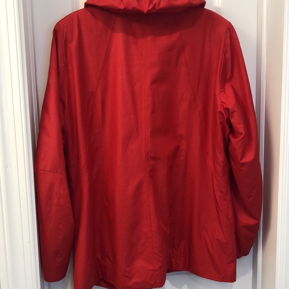 Creenstone Lined Red Windbreaker Jacket with Hidden Hood - Picture 13 of 13